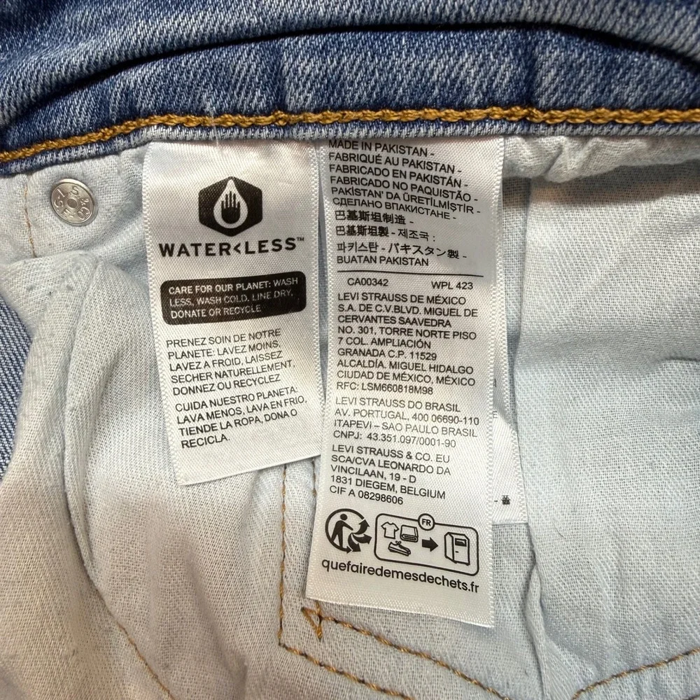 Levi's 505 38x34 Regular Fit Straight Leg‎ Jeans Medium Wash Classic Denim